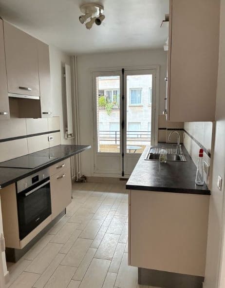 Paris 15E– Superbe appartement à deux pas du Champ-de-Mars - Image 3