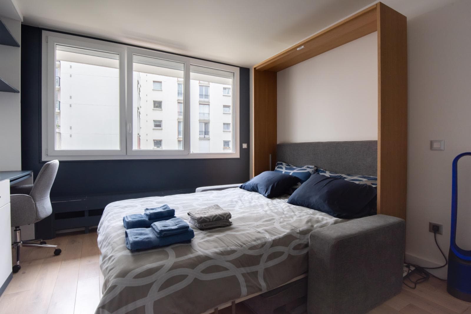 Studio canal Saint Martin refait à neuf - Paris 10e