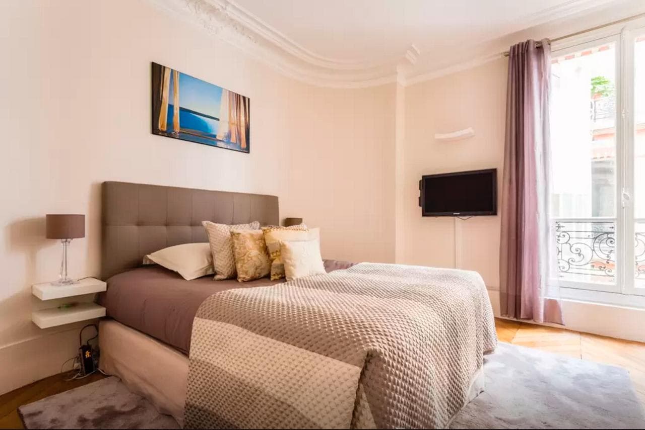 Appartement familial proche Parc Monceau - Image 6