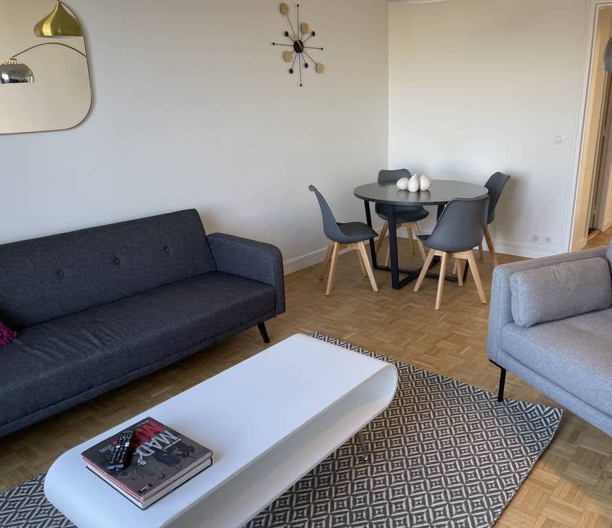 Appartement proche Porte Maillot - Image 2