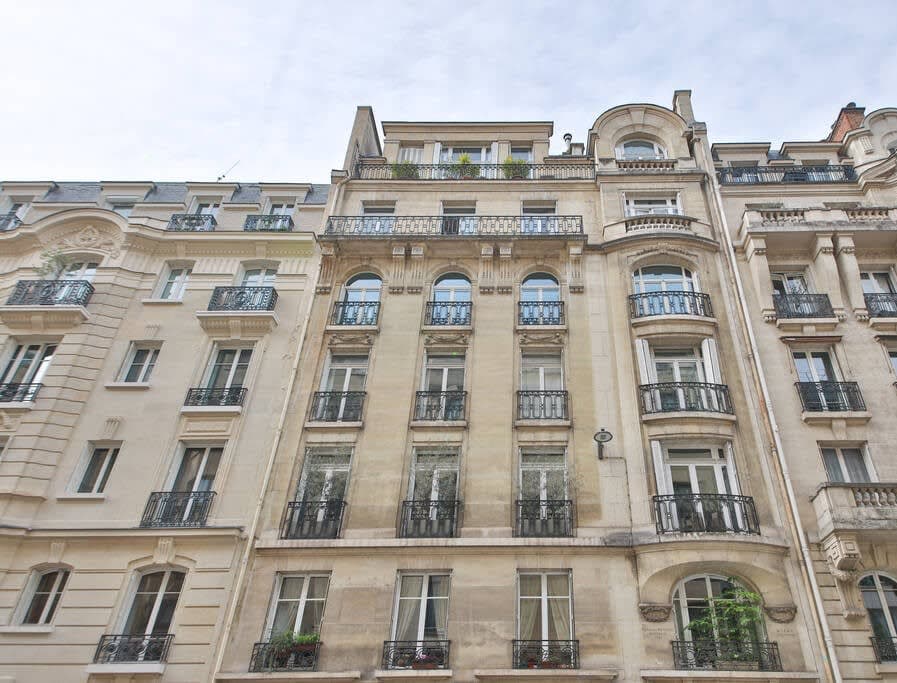 APPARTEMENT REFAIT A NEUF PROCHE PASSY - Image 8