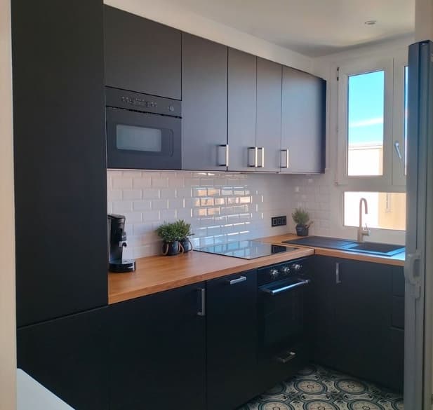 Élégant appartement meublé de 53 m² au cœur du Paris 8ème - Image 3