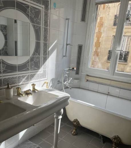 Paris 16E – Secteur Auteuil / Métro Jasmin - Élégant appartement meublé de 74 m² - Image 10