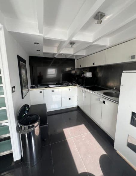 Loft 4 pièces avec terrasse privative au cœur du Faubourg Saint-Honoré – Paris 8ème - Image 3