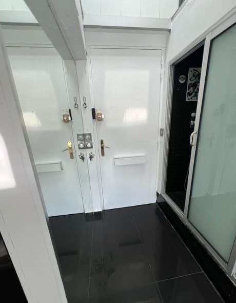 Loft 4 pièces avec terrasse privative au cœur du Faubourg Saint-Honoré – Paris 8ème - Image 20