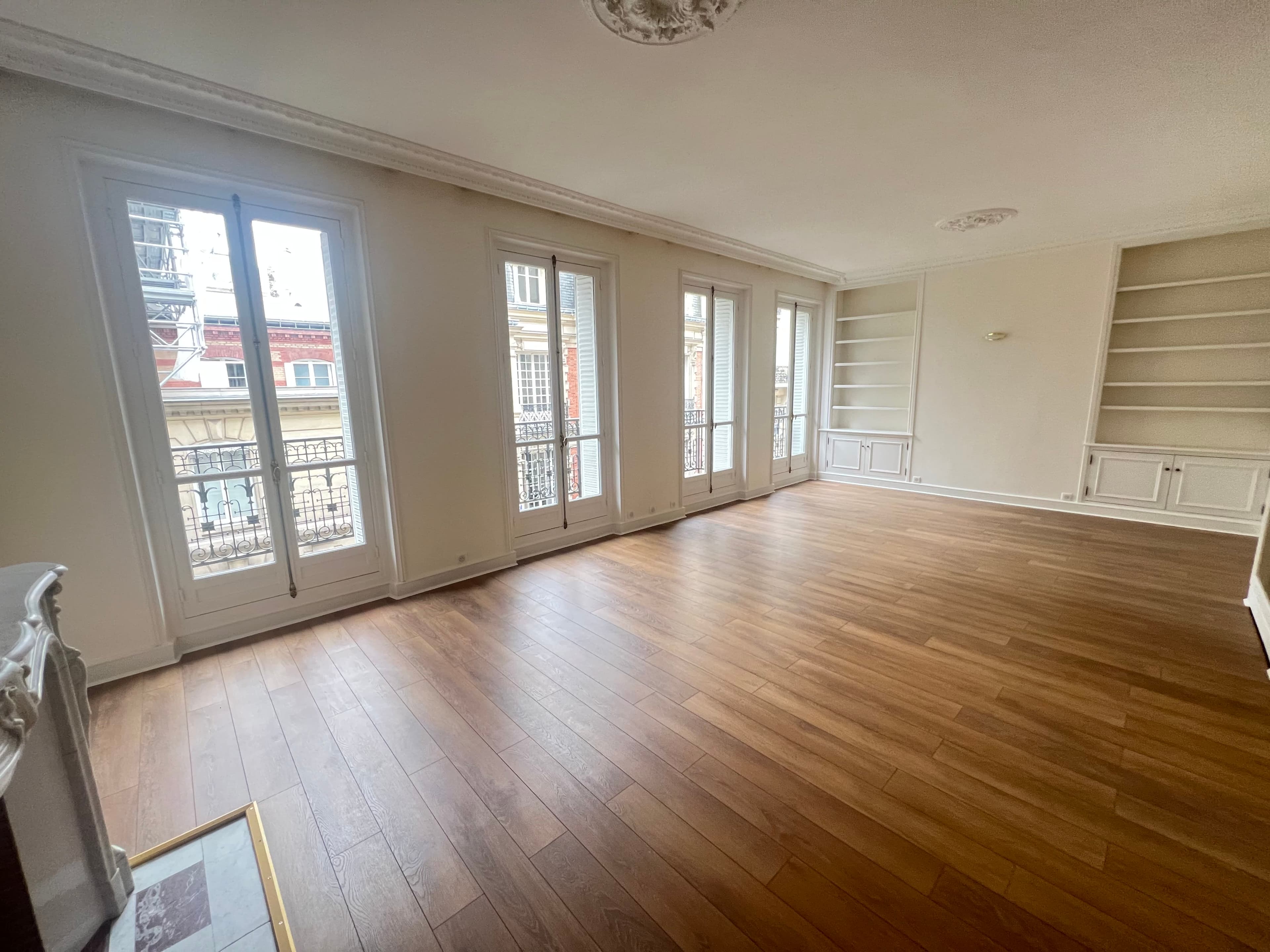 Chaillot - Appartement rénové de 130m² 3 chambres - Image 2