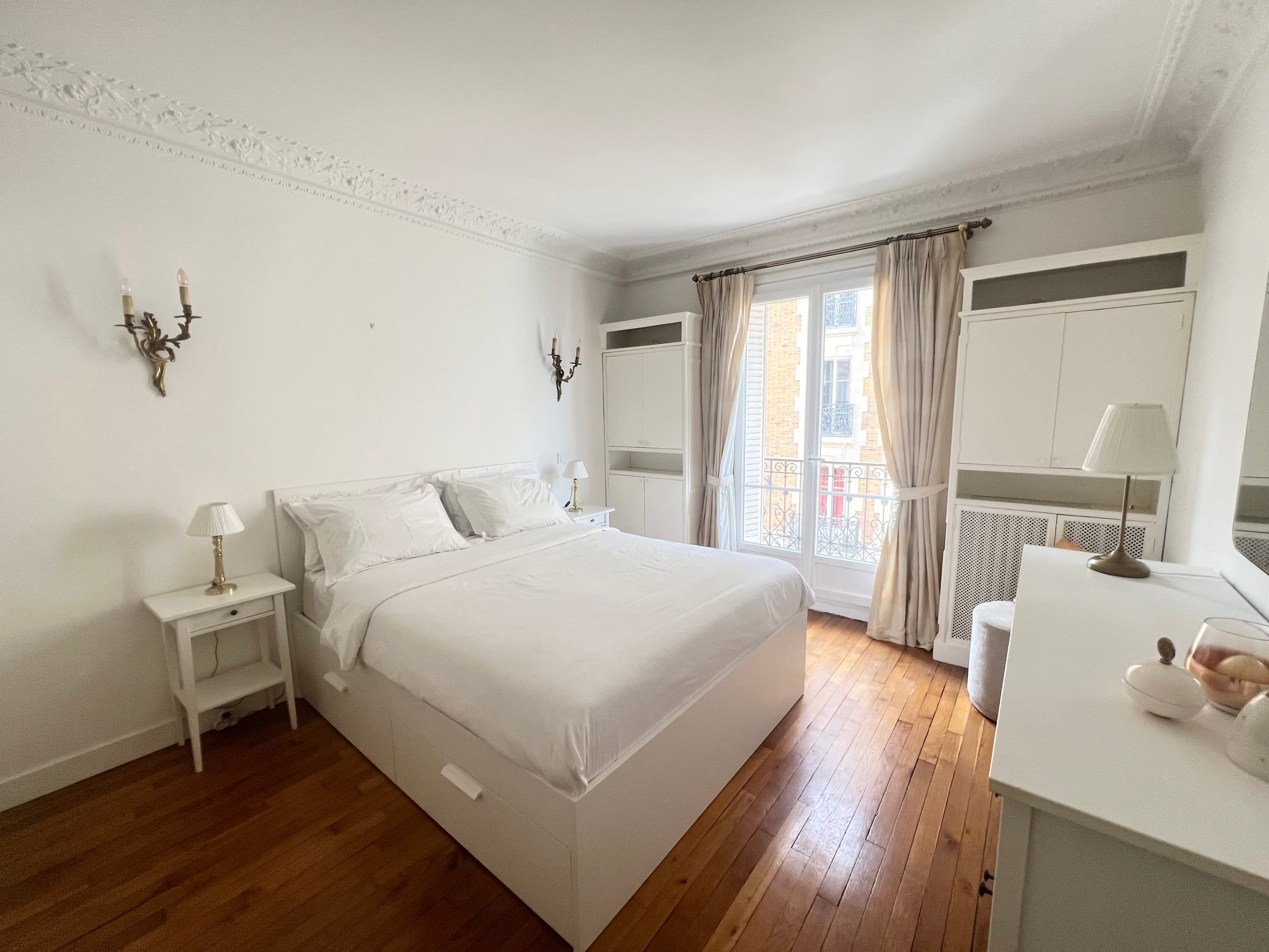 Paris 16E – Secteur Auteuil / Métro Jasmin - Élégant appartement meublé de 74 m² - Image 5