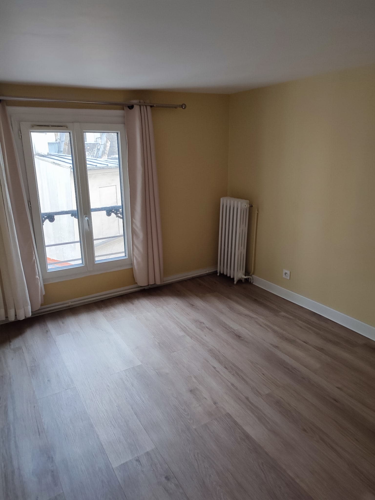 Quartier Saint-Vincent-de-Paul - Appartement de 153 m² avec 3 chambres - Image 4