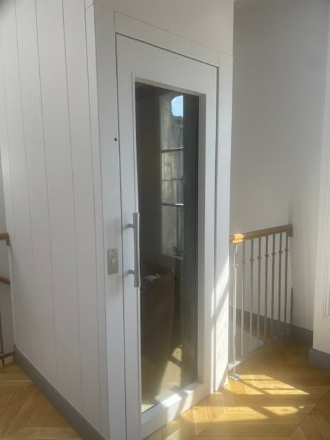 APPARTEMENT ATYPIQUE REFAIT A NEUF PLEIN DE CHARME - Image 12