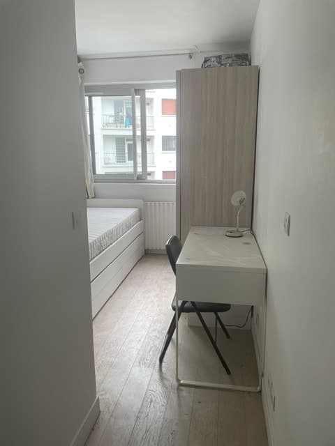 PROCHE PLACE VICTOR-HUGO - Paris