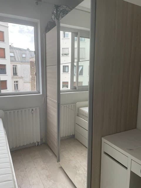 PROCHE PLACE VICTOR-HUGO - Image 2