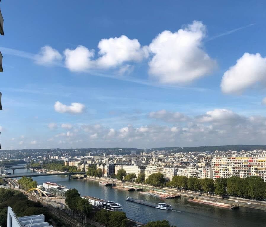 Paris 15ᵉ – Appartement meublé de standing – 2 pièces – 46 m² - Image 2