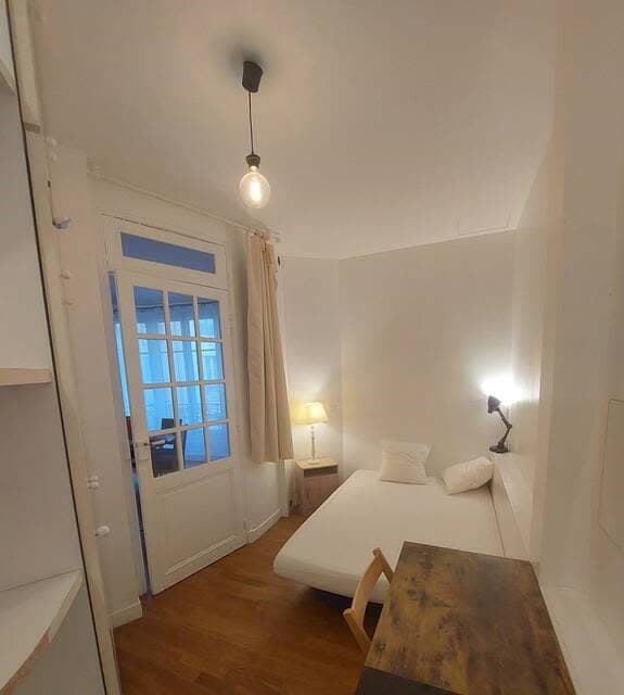 Paris 15ᵉ – Bel appartement meublé 3 pièces de 65 m² avec 2 chambres - Image 2