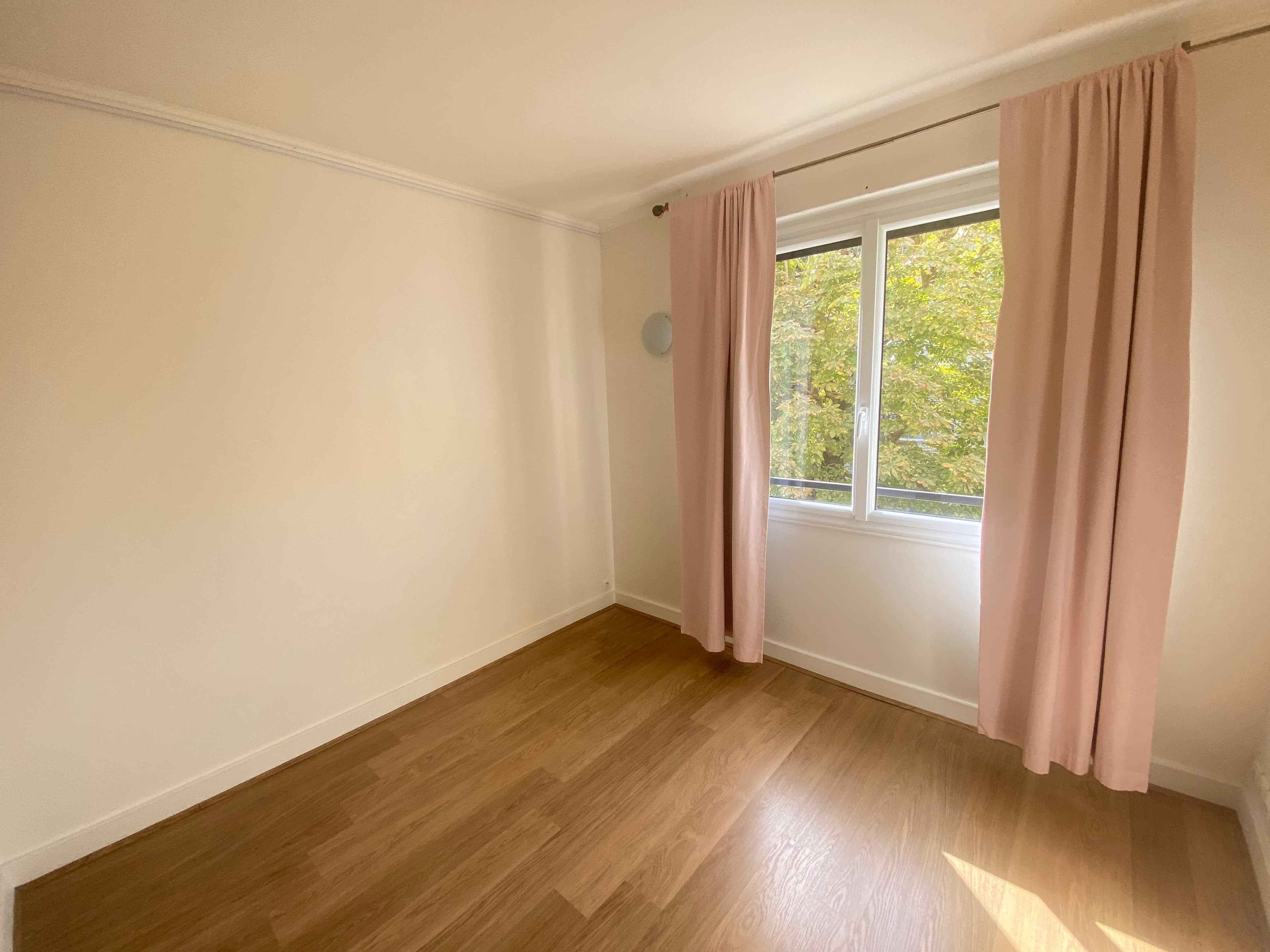 Neuilly - Bagatelle Appartement vide 3 chambres - Image 6