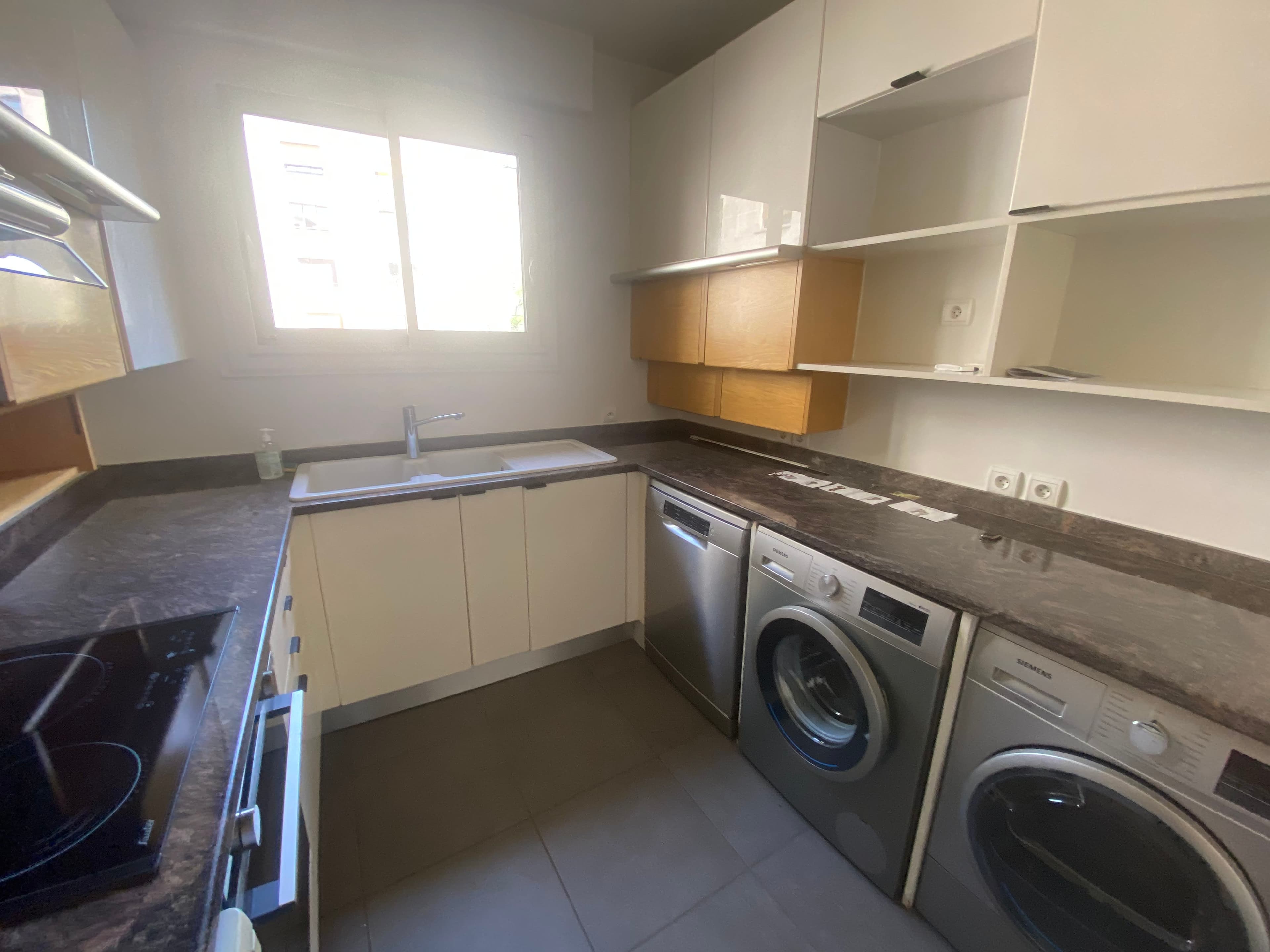 Neuilly - Bagatelle Appartement vide 3 chambres - Image 9