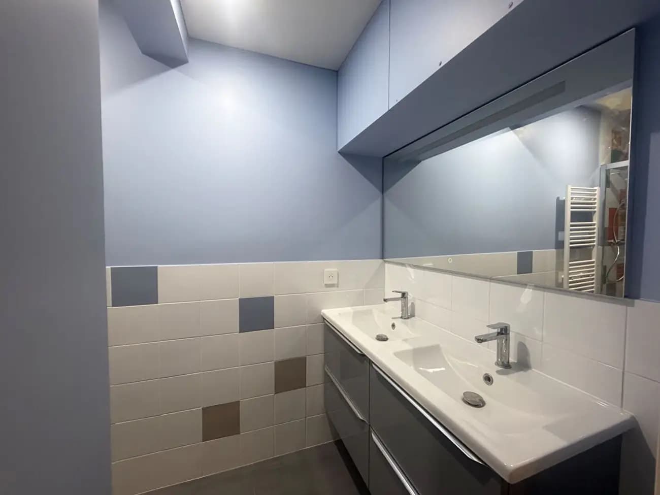 Boulevard Lannes - Appartement meublé refait à neuf en RDC - Image 8
