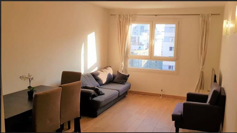 pièces meublé lumineux avec 2 chambres, parking et cave - Image 2