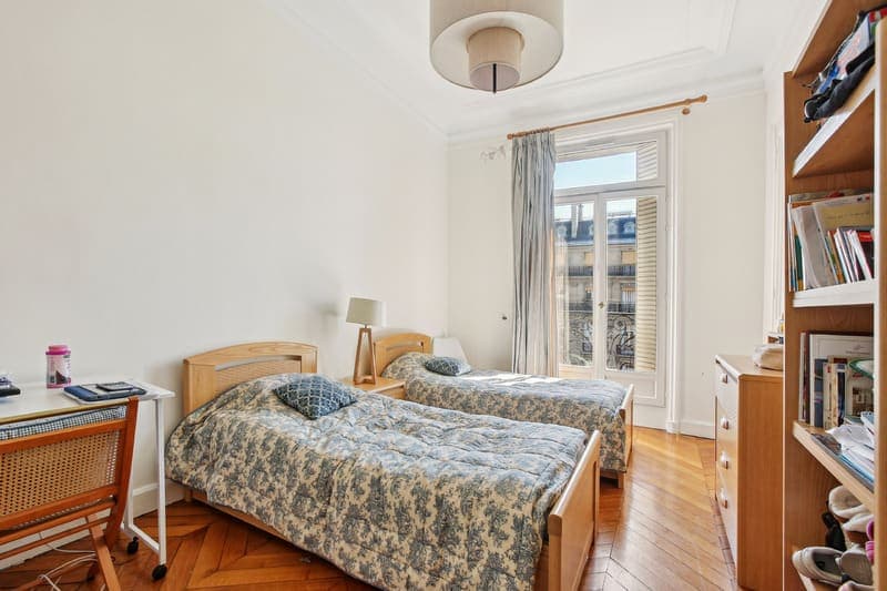 Appartement Place de l'Alma - Image 9