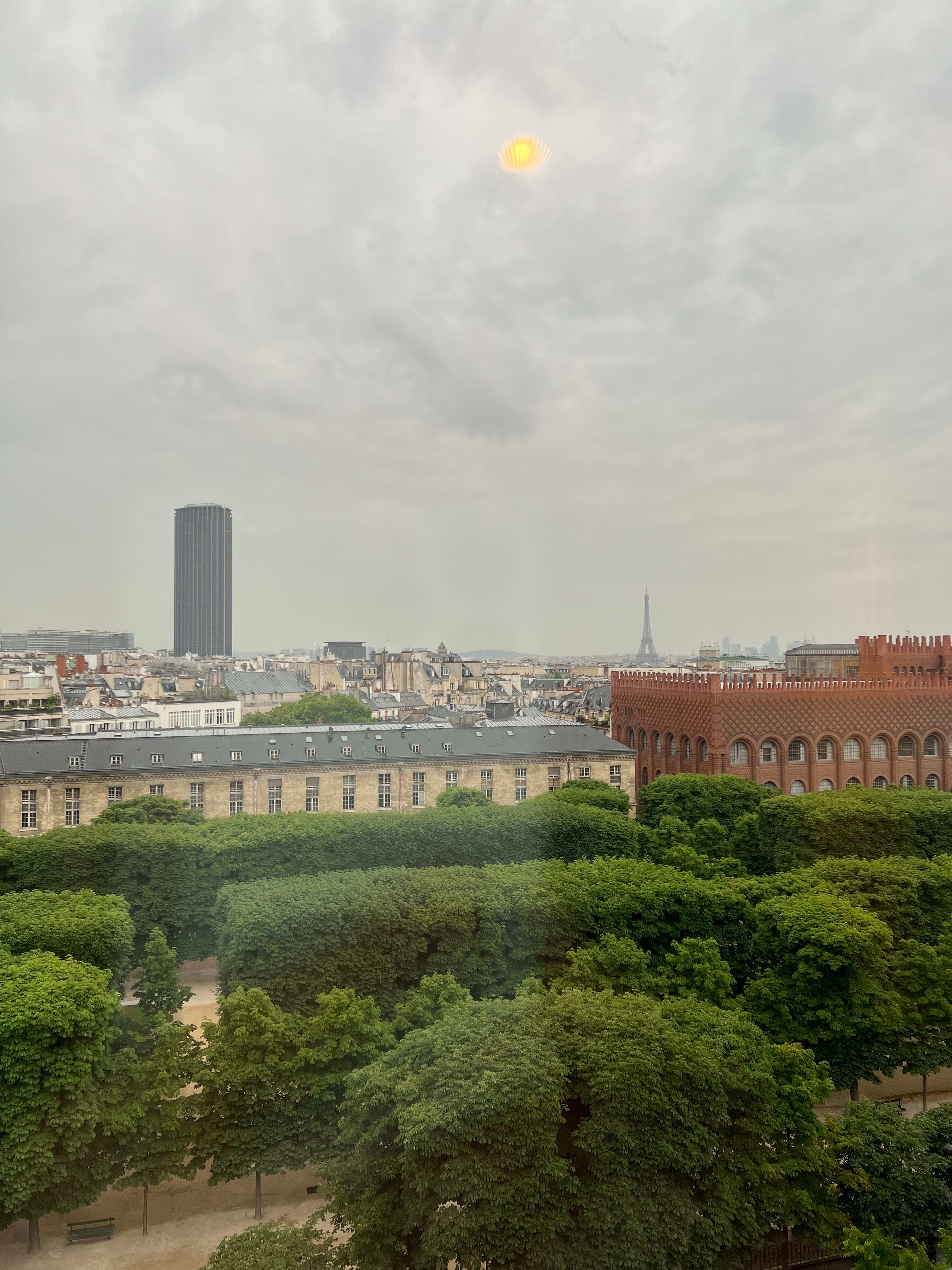 Studette Saint Michel - Image 2