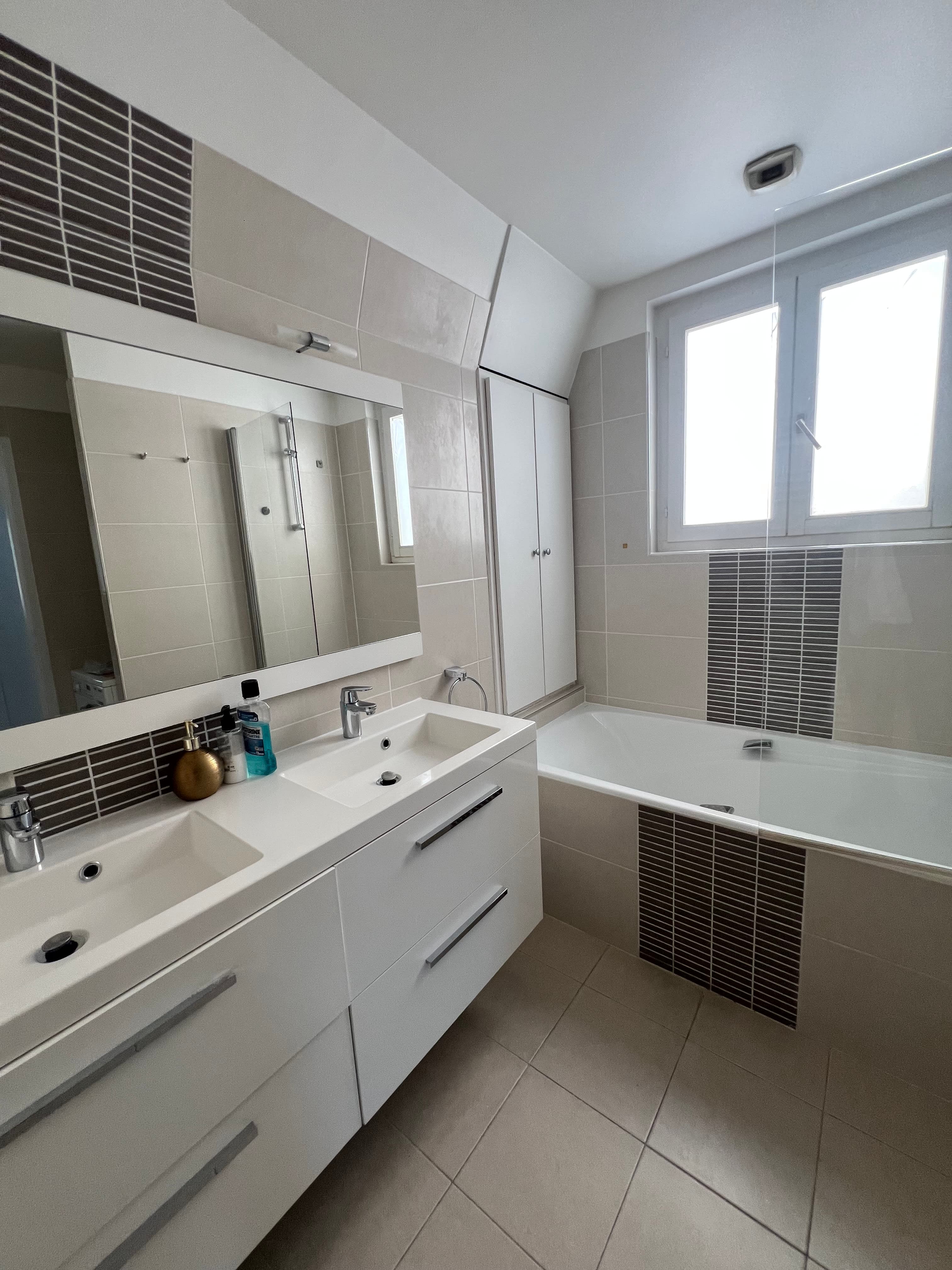 Appartement Dauphine 2 pièces vide - Image 7