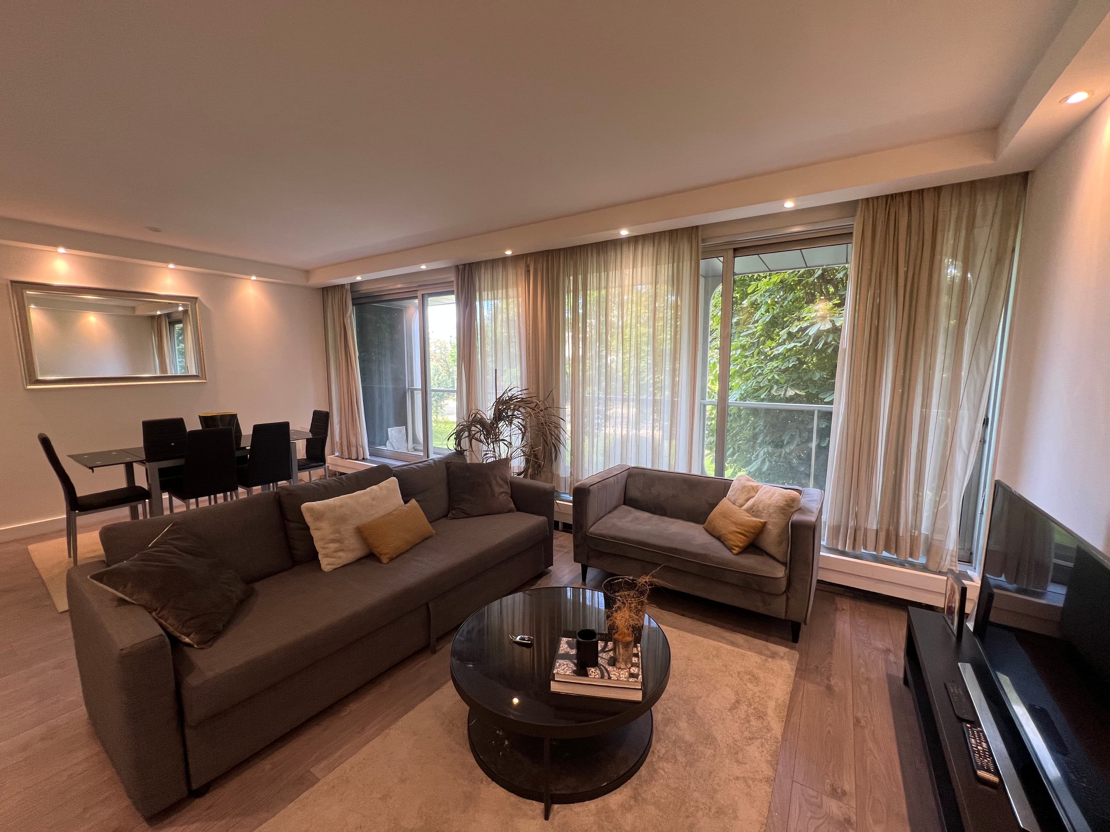 Appartement Foch avec balcon - Image 3